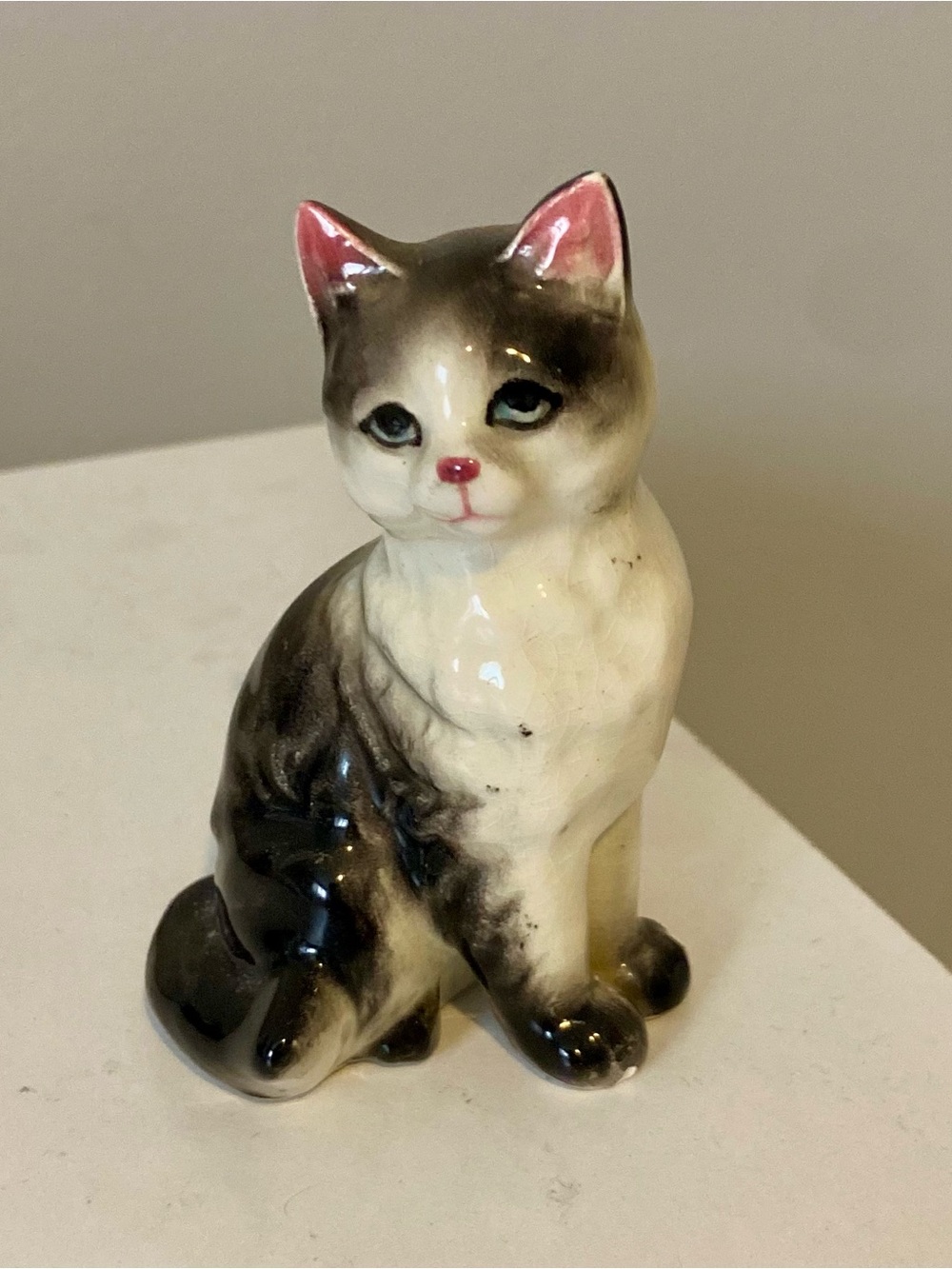 Vintage Japan Ceramic Cat Figurine - White and Brown Decorative Pet Statue